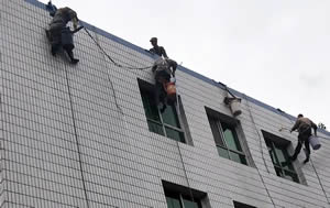 天津蜘蛛人外墙清洗